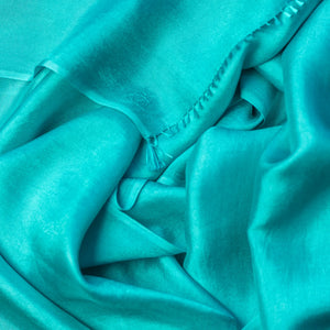 Petit foulard Uni en soie vert doux femme