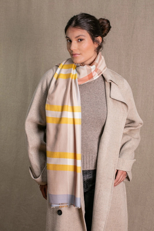 Echarpe Ecossaise en soie laine beige