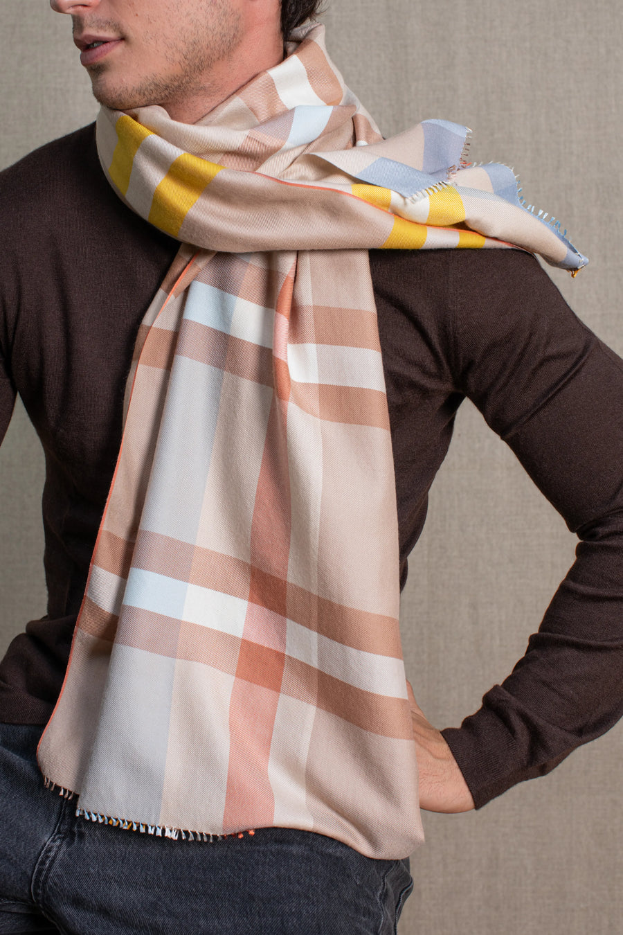 Echarpe Ecossaise en soie laine beige