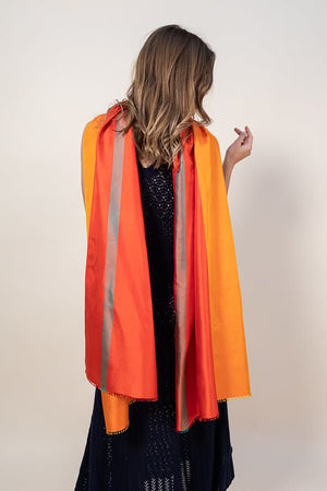 Etole Asymétrique en soie orange