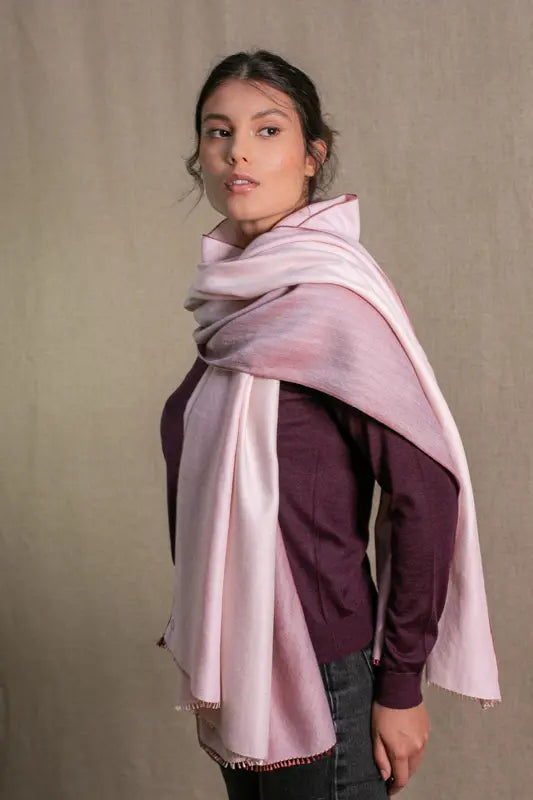 Etole Brume en soie cachemire rose nude