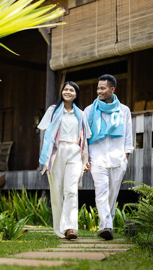 Echarpe Nomade Unie en soie lin aqua