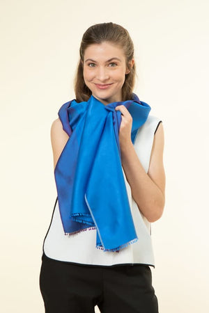 Petit foulard Bicolore en soie bleu klein