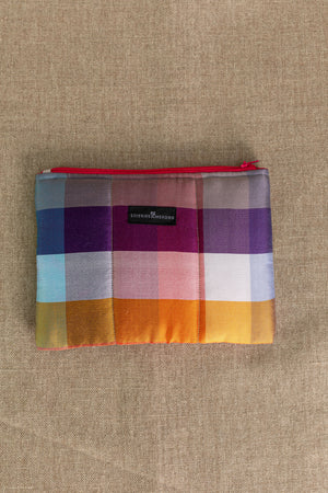 Pochette Doudoune en soie nuancier multico
