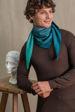 Triangle Harmonie en soie et cachemire teal