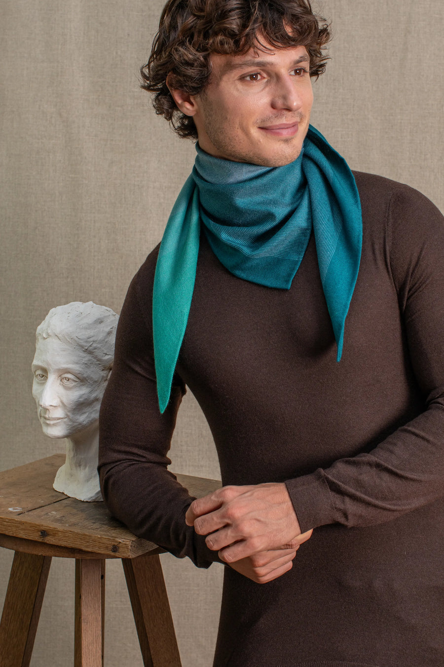 Triangle Harmonie en soie et cachemire teal