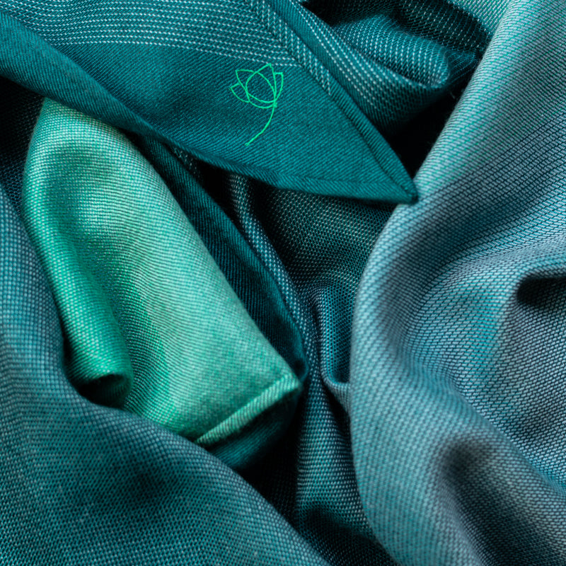 Triangle Harmonie en soie et cachemire teal