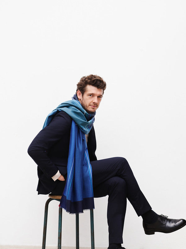 Echarpe Triptyque en soie laine bleu