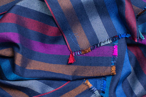 Echarpe Striée en soie laine cachemire bleu